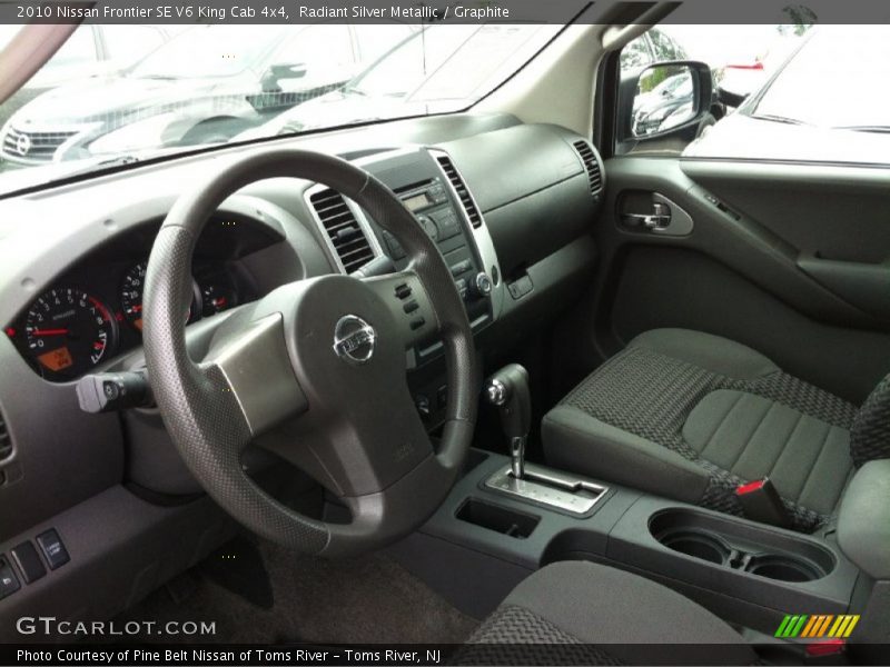 Radiant Silver Metallic / Graphite 2010 Nissan Frontier SE V6 King Cab 4x4