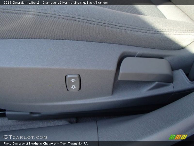 Champagne Silver Metallic / Jet Black/Titanium 2013 Chevrolet Malibu LS