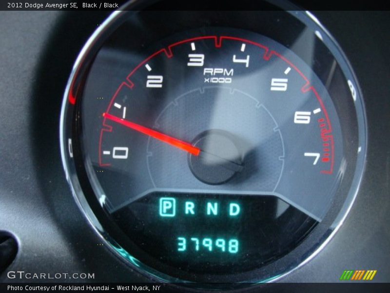 Black / Black 2012 Dodge Avenger SE