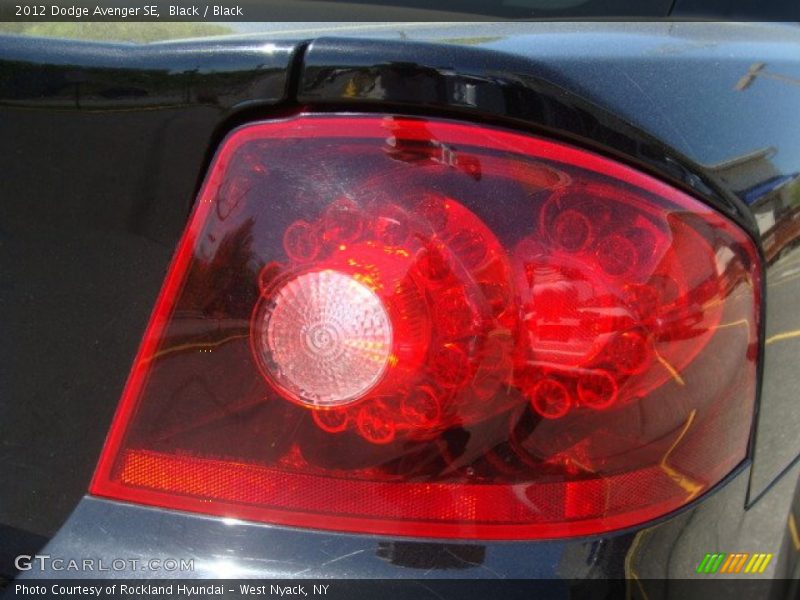 Black / Black 2012 Dodge Avenger SE