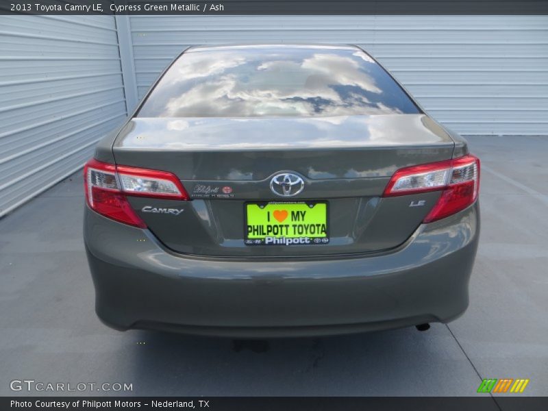 Cypress Green Metallic / Ash 2013 Toyota Camry LE