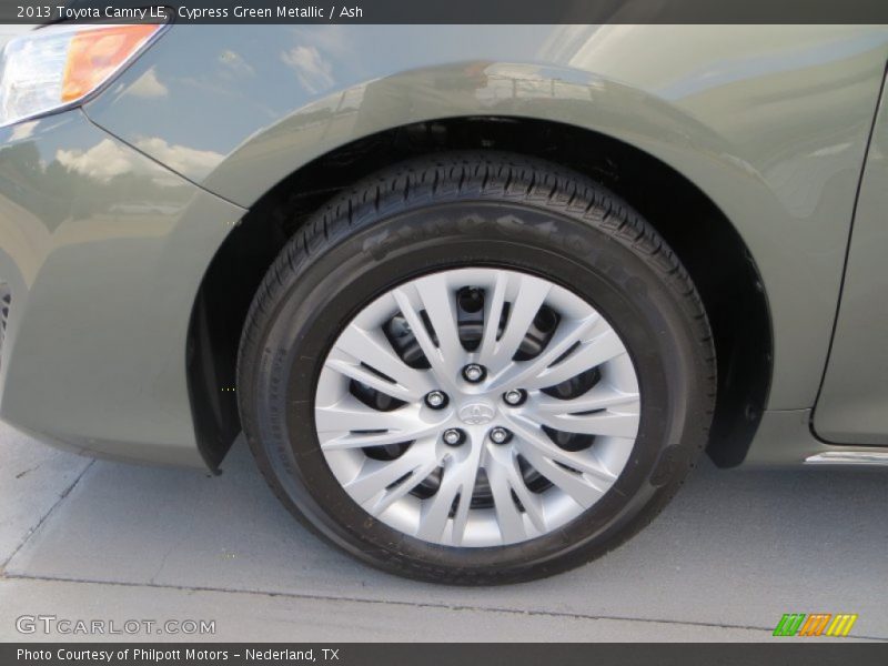 Cypress Green Metallic / Ash 2013 Toyota Camry LE
