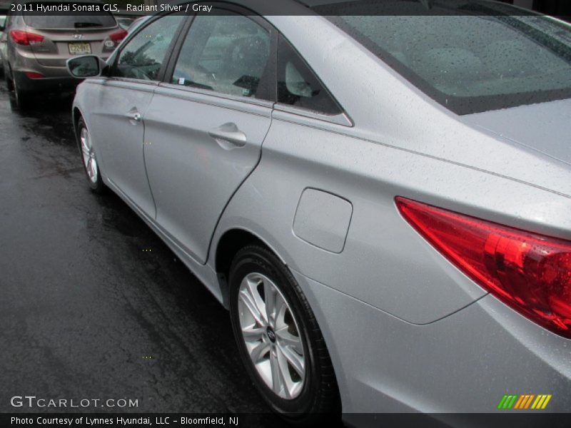 Radiant Silver / Gray 2011 Hyundai Sonata GLS