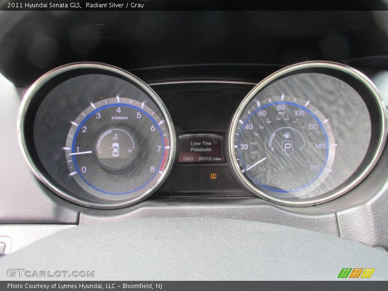 Radiant Silver / Gray 2011 Hyundai Sonata GLS