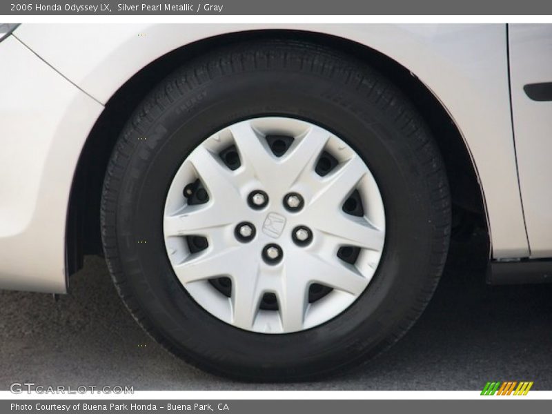 Silver Pearl Metallic / Gray 2006 Honda Odyssey LX