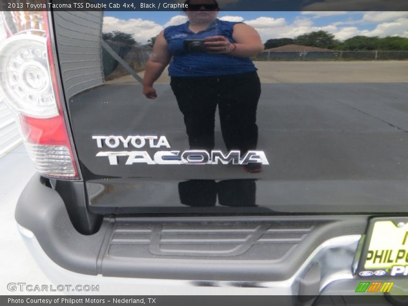 Black / Graphite 2013 Toyota Tacoma TSS Double Cab 4x4