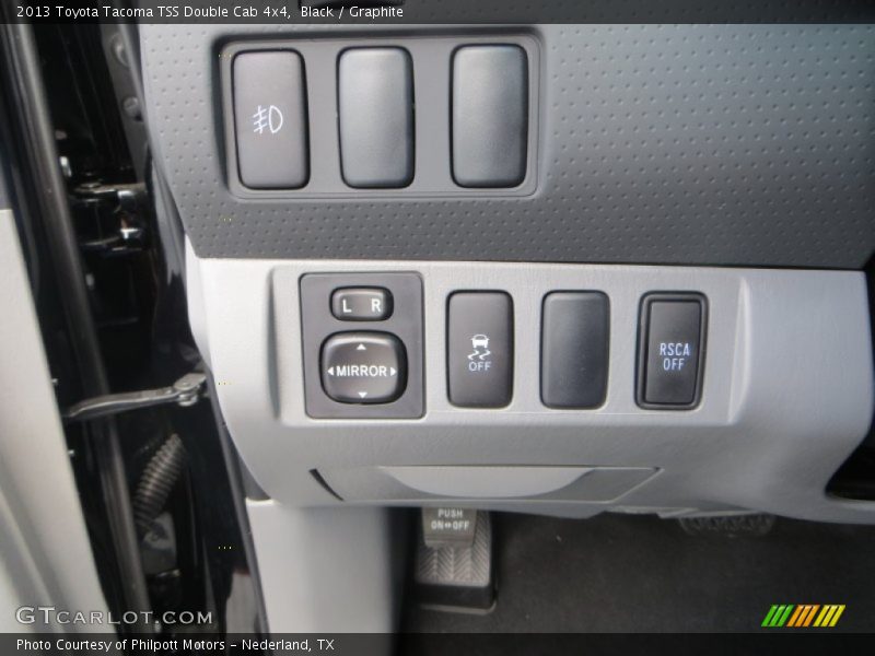 Controls of 2013 Tacoma TSS Double Cab 4x4