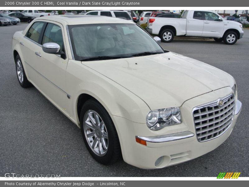 Cool Vanilla / Dark Slate Gray/Light Graystone 2006 Chrysler 300 C HEMI