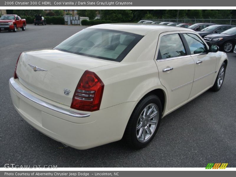 Cool Vanilla / Dark Slate Gray/Light Graystone 2006 Chrysler 300 C HEMI