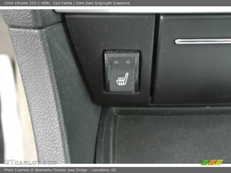 Cool Vanilla / Dark Slate Gray/Light Graystone 2006 Chrysler 300 C HEMI