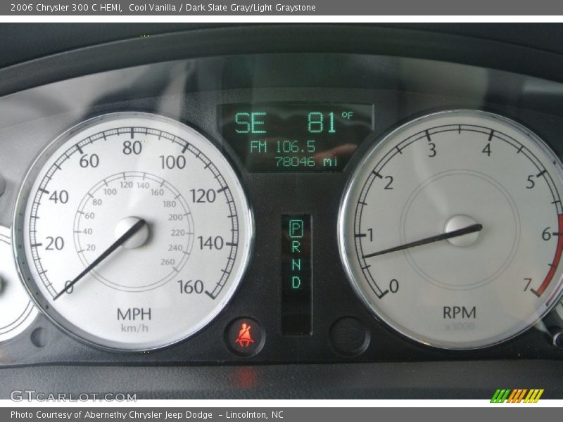 Cool Vanilla / Dark Slate Gray/Light Graystone 2006 Chrysler 300 C HEMI