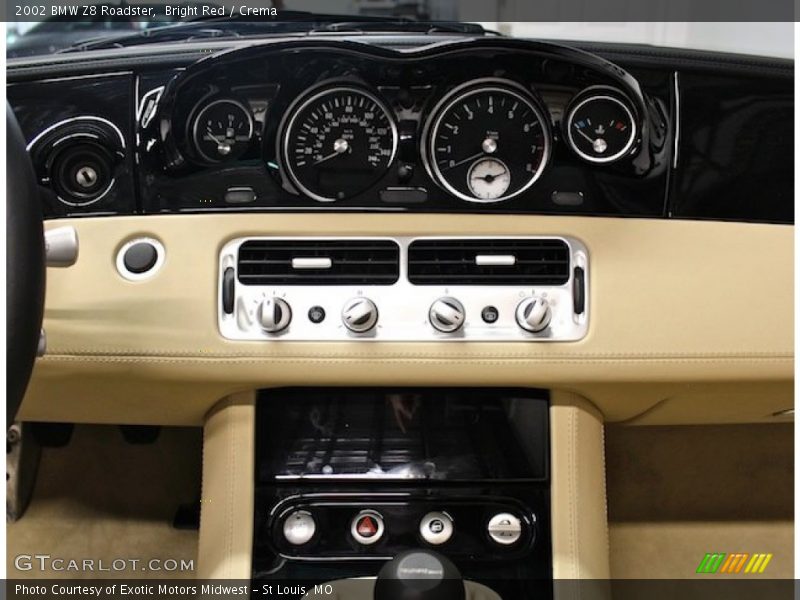 Controls of 2002 Z8 Roadster