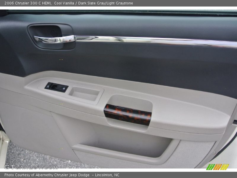 Cool Vanilla / Dark Slate Gray/Light Graystone 2006 Chrysler 300 C HEMI