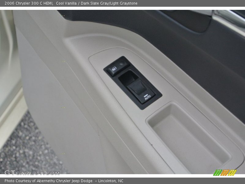 Cool Vanilla / Dark Slate Gray/Light Graystone 2006 Chrysler 300 C HEMI
