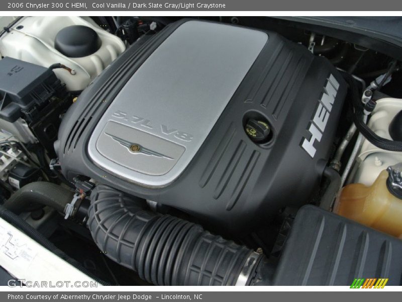  2006 300 C HEMI Engine - 5.7 Liter HEMI OHV 16-Valve V8