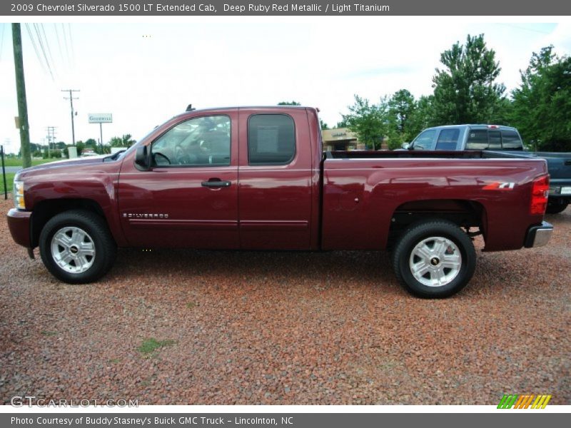 Deep Ruby Red Metallic / Light Titanium 2009 Chevrolet Silverado 1500 LT Extended Cab