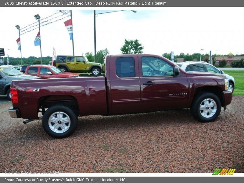 Deep Ruby Red Metallic / Light Titanium 2009 Chevrolet Silverado 1500 LT Extended Cab