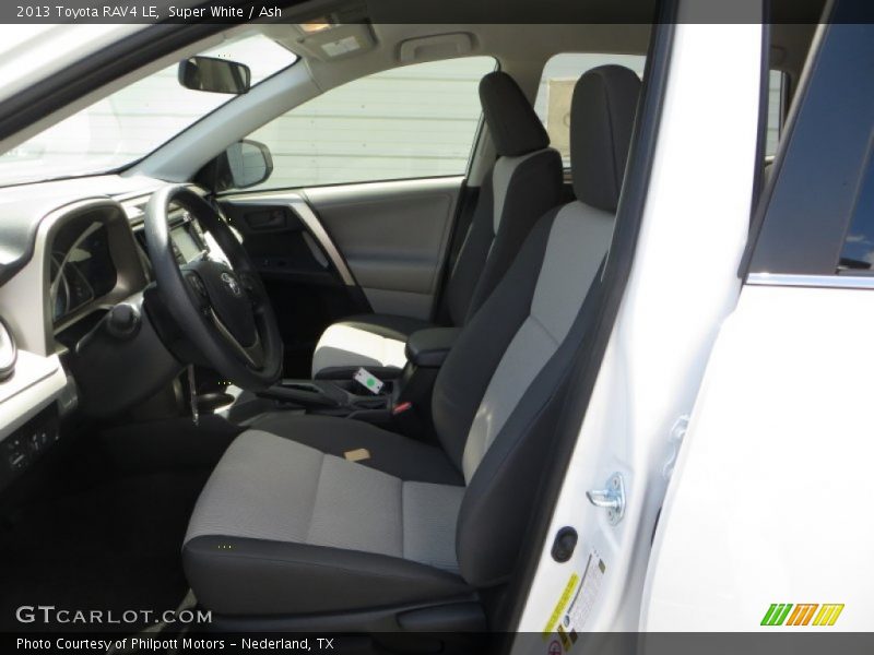 Super White / Ash 2013 Toyota RAV4 LE