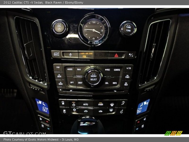 Controls of 2012 CTS -V Sedan