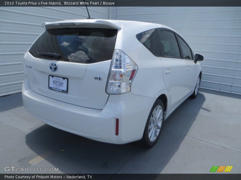 Blizzard White Pearl / Bisque 2013 Toyota Prius v Five Hybrid