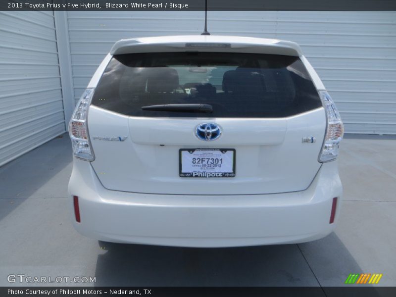 Blizzard White Pearl / Bisque 2013 Toyota Prius v Five Hybrid