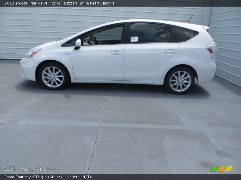 Blizzard White Pearl / Bisque 2013 Toyota Prius v Five Hybrid