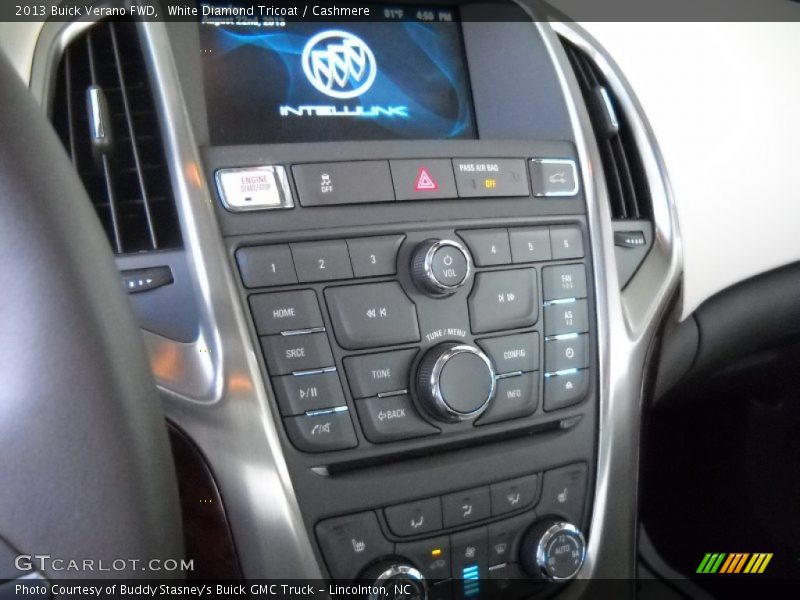 White Diamond Tricoat / Cashmere 2013 Buick Verano FWD