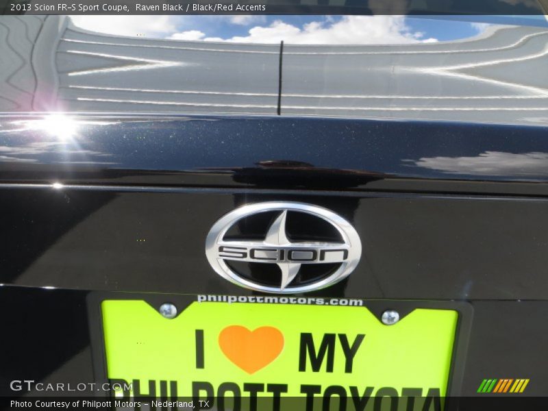 Raven Black / Black/Red Accents 2013 Scion FR-S Sport Coupe