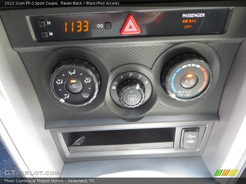 Raven Black / Black/Red Accents 2013 Scion FR-S Sport Coupe