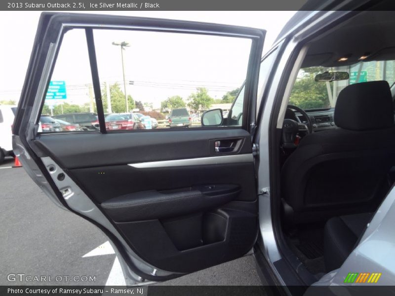 Ice Silver Metallic / Black 2013 Subaru Outback 2.5i