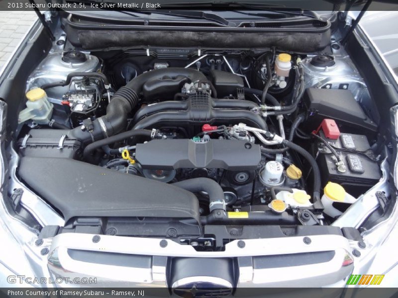 Ice Silver Metallic / Black 2013 Subaru Outback 2.5i