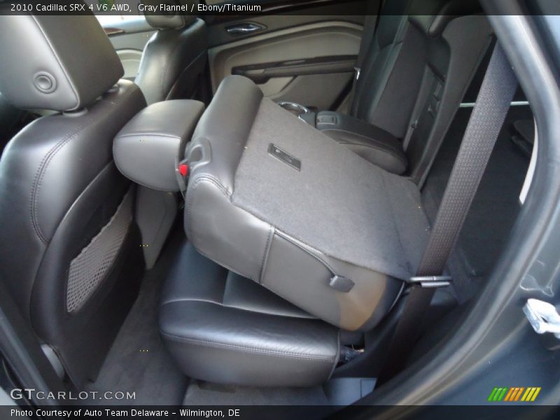 Gray Flannel / Ebony/Titanium 2010 Cadillac SRX 4 V6 AWD