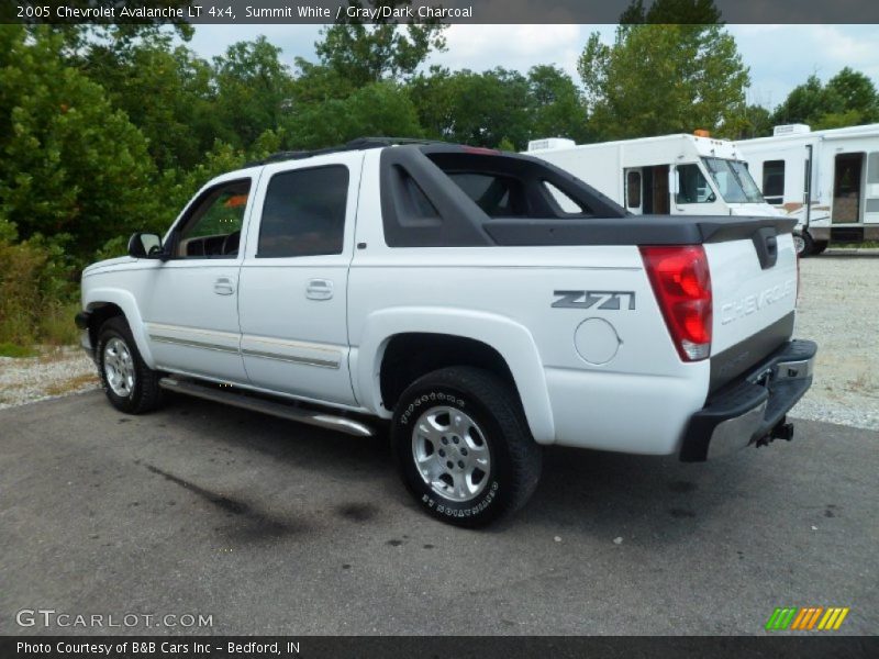 Summit White / Gray/Dark Charcoal 2005 Chevrolet Avalanche LT 4x4