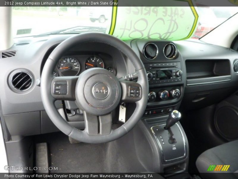 Bright White / Dark Slate Gray 2012 Jeep Compass Latitude 4x4