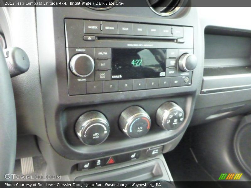 Bright White / Dark Slate Gray 2012 Jeep Compass Latitude 4x4