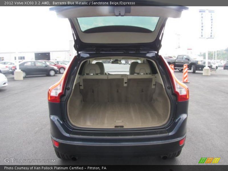Barrents Blue Metallic / Sandstone Beige/Espresso 2012 Volvo XC60 3.2 AWD