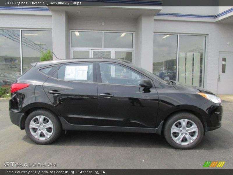 Ash Black / Taupe 2011 Hyundai Tucson GL