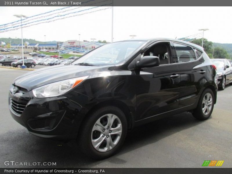 Ash Black / Taupe 2011 Hyundai Tucson GL