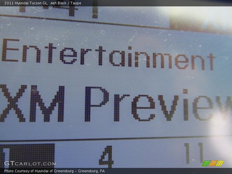 Ash Black / Taupe 2011 Hyundai Tucson GL