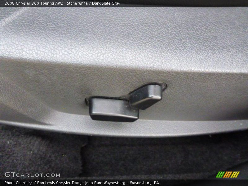 Stone White / Dark Slate Gray 2008 Chrysler 300 Touring AWD