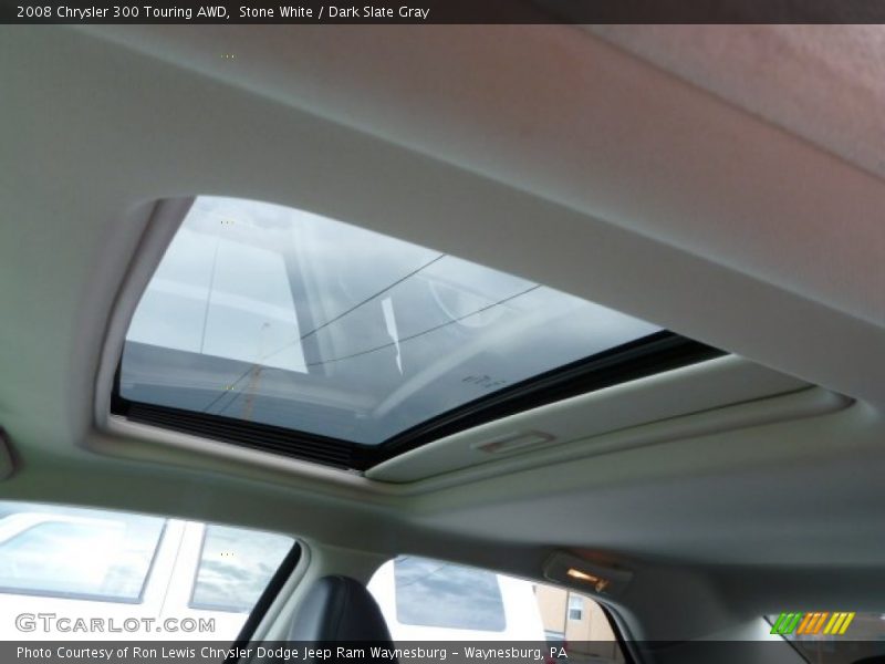 Stone White / Dark Slate Gray 2008 Chrysler 300 Touring AWD