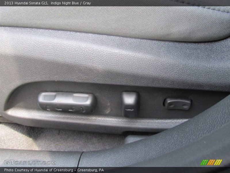 Indigo Night Blue / Gray 2013 Hyundai Sonata GLS