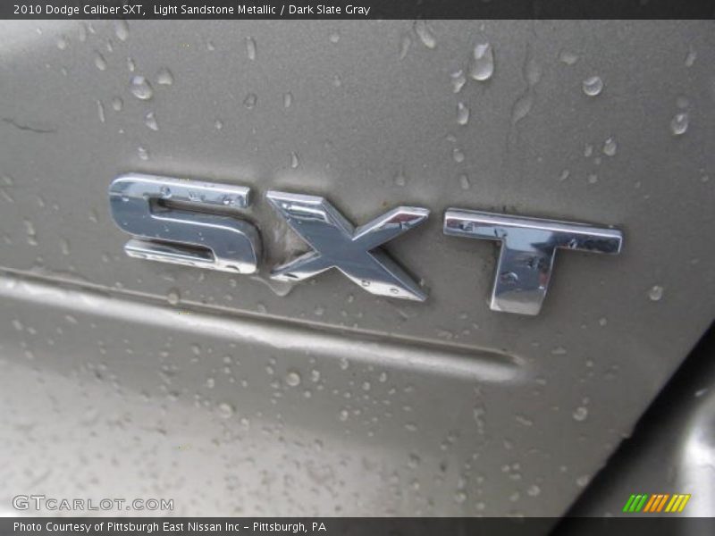 Light Sandstone Metallic / Dark Slate Gray 2010 Dodge Caliber SXT