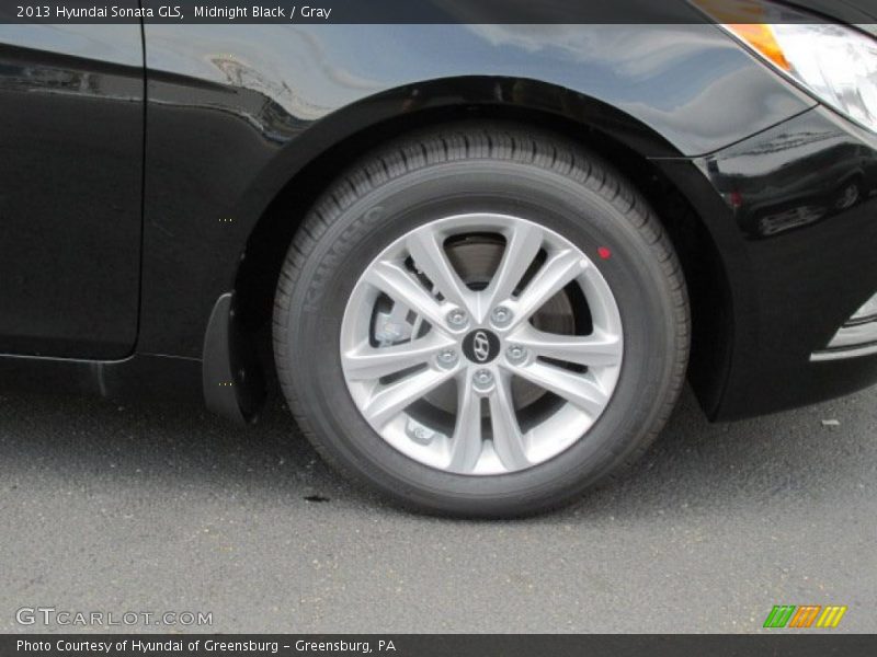 Midnight Black / Gray 2013 Hyundai Sonata GLS