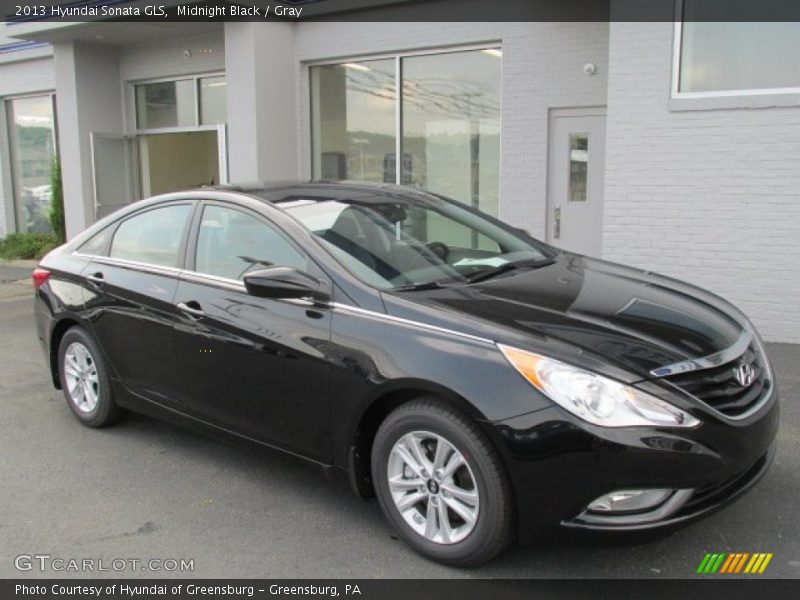 Midnight Black / Gray 2013 Hyundai Sonata GLS