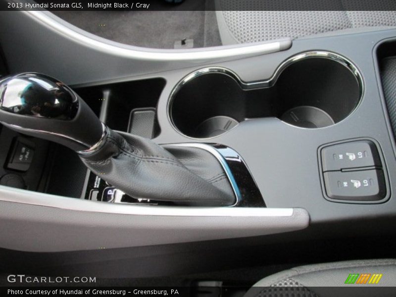 Midnight Black / Gray 2013 Hyundai Sonata GLS