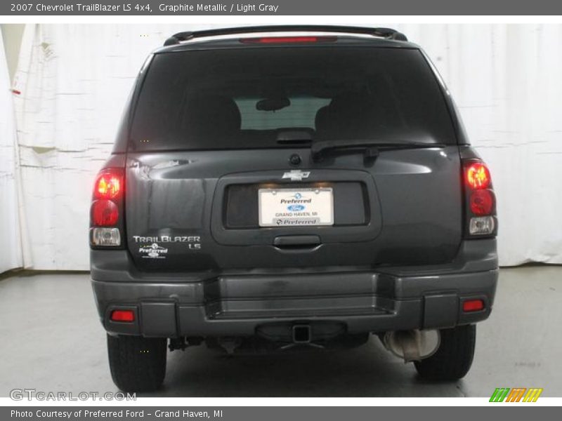 Graphite Metallic / Light Gray 2007 Chevrolet TrailBlazer LS 4x4