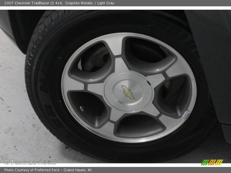 Graphite Metallic / Light Gray 2007 Chevrolet TrailBlazer LS 4x4