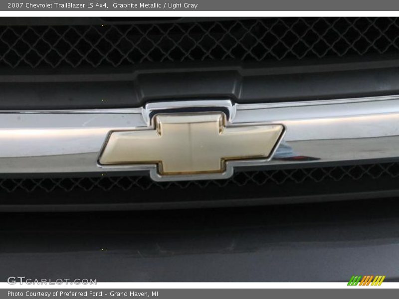 Graphite Metallic / Light Gray 2007 Chevrolet TrailBlazer LS 4x4