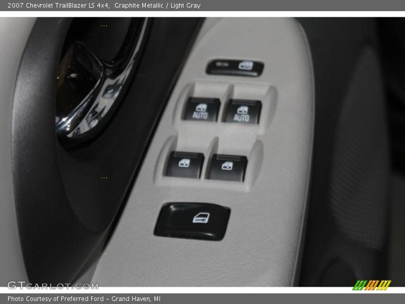 Graphite Metallic / Light Gray 2007 Chevrolet TrailBlazer LS 4x4